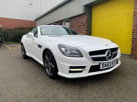 Mercedes Slk Klasse Slk 200 Schaltgetriebe Weiss Gebrauchtwagen Gebrauchtwagen Suchen Das Parking