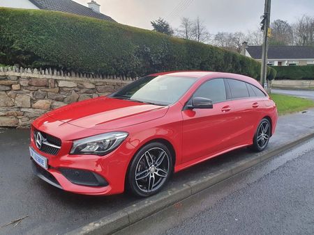 Mercedes Cla Shooting Brake Rouge D Occasion Recherche De Voiture D Occasion Le Parking
