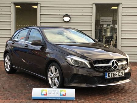 Mercedes A 180 Braun Gebrauchtwagen Gebrauchtwagen Suchen Das Parking