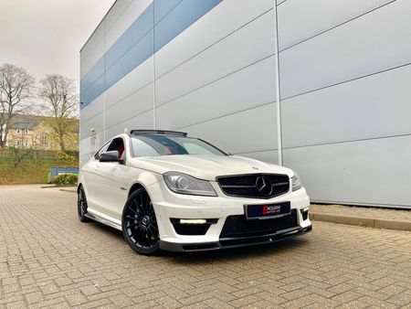 Mercedes C Class Mercedes Benz C Class 6 3 C63 Amg Edition 125 7g Tronic 2drred Black Leather Carbon Kit Used The Parking