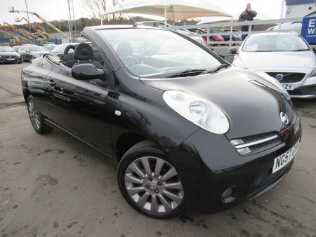 Nissan Micra C C Schwarz Gebrauchtwagen Gebrauchtwagen Suchen Das Parking