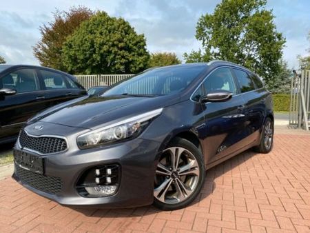 Kia Ceed Sporty Wagon Kia Cee D Sportswagon 1 6 Crdi Gt Line Navi Kamera De Segunda Mano El Parking