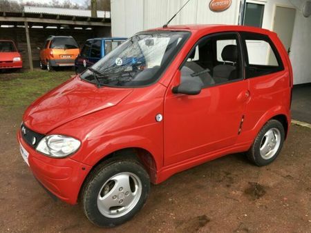 LIGIER X-TOO ligier-x-too-rot-mopedauto-45-km-h Gebrauchtwagen