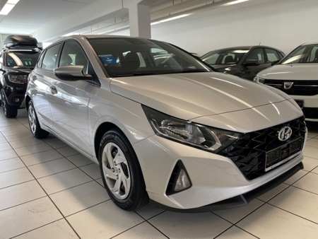 hyundai i20 pure