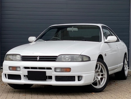 Nissan Skyline Gtst Used Search For Your Used Car On The Parking