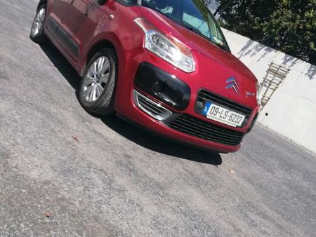 Citroen C3 Picasso Red Used Search For Your Used Car On The Parking