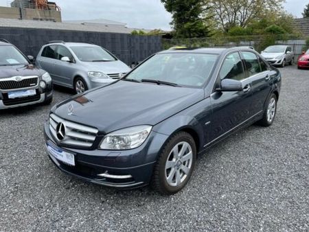 Mercedes C 200 Benzin Automatik Gebrauchtwagen Gebrauchtwagen Suchen Das Parking