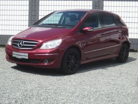 Mercedes B Klasse Benzin Rot Deutschland Automatik Gebrauchtwagen Gebrauchtwagen Suchen Das Parking