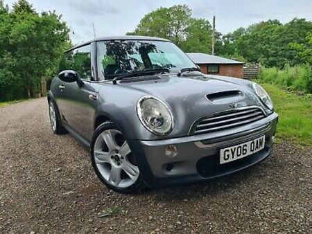 Mini R53 Grey MINI MINI mini-cooper-s-r53-2006-in-grey-black-roof-half-leather-seats ...