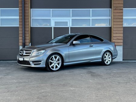 Mercedes Classe C Coupe Suisse D Occasion Recherche De Voiture D Occasion Le Parking