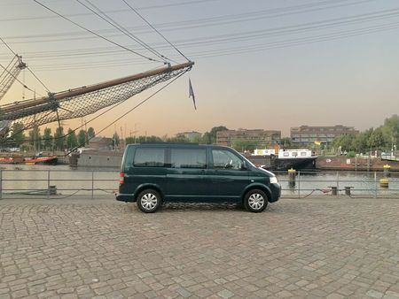 VOLKSWAGEN TRANSPORTER vw-t5-2-5-tdi-caravelle-camper-ahk-4x4 ...