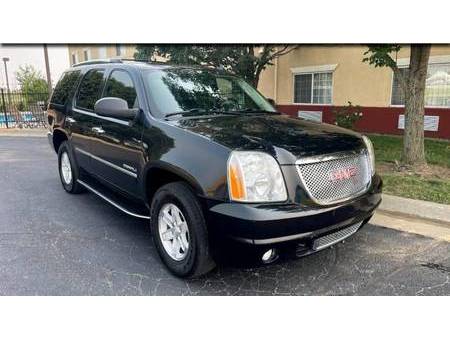 Gmc Yukon Denali Gebrauchtwagen Gebrauchtwagen Suchen Das Parking