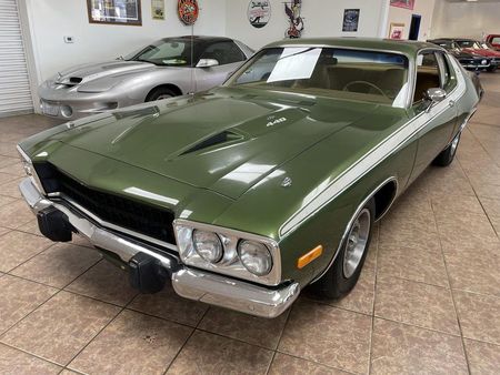 Plymouth Road Runner Green Used Search For Your Used Car On The Parking