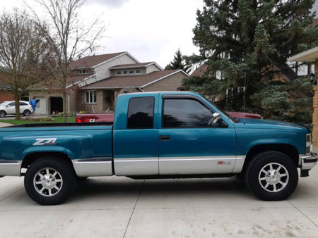 Chevrolet C K 1500 1994 Chevy K1500 Z71 Stepside Cars Trucks Guelph Kijiji Used The Parking