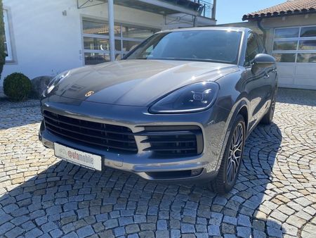 PORSCHE CAYENNE LUFT-PANO-CARPLAY-NAVI-AHK-KEYLES-KAMERA