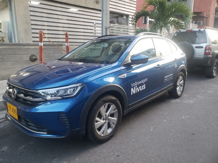 VOLKSWAGEN NIVUS COMFORTLINE 200 TSI AUTOMATICA COMO NUEVA