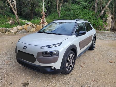 CITROEN C4 CACTUS citroen-c4-ii-cactus-1-2-thp-gasolina-110-cv-pearl-white-12-2015-queluz-e-belas-o-olx  Used - the parking