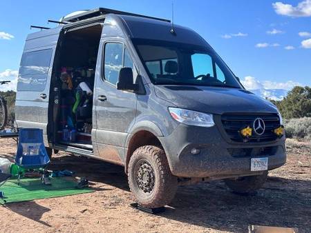 used sprinter van 4x4