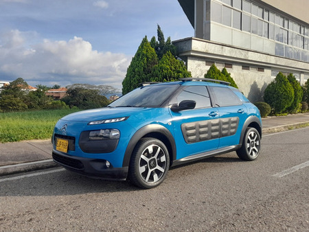 CITROEN C4 CACTUS citroen-c4-cactus-1-2-cactus-shine Gebrauchtwagen