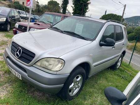 Mercedes-Benz Classe M ML 320 Luxury