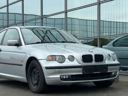 BMW Série 3 361i 1.8 115