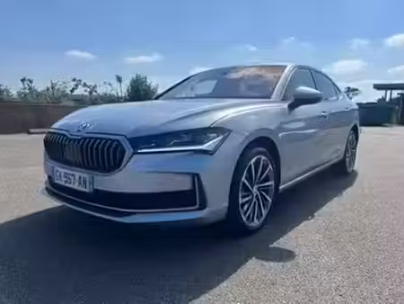 Škoda Superb 2.0 TDI 150 Laurin & Klement