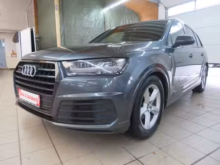 Audi Q7 V6 3.0 TDI 272 S line quattro
