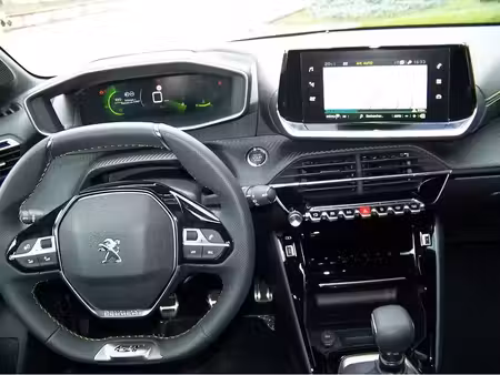 Peugeot 208 1.2 PureTech 100 GT
