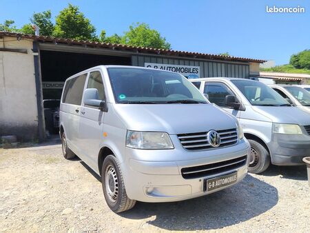Volkswagen Transporter T5 2.5 TDI 130