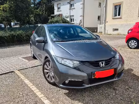 Honda Civic 1.8 142