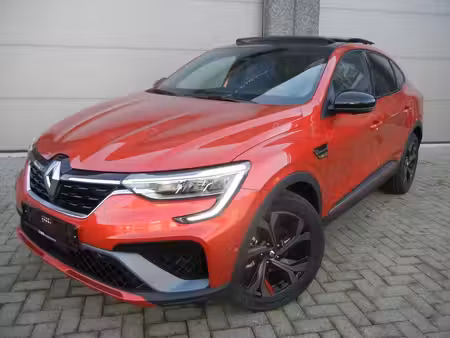 Renault Arkana E-Tech 1.6 145 RS Line