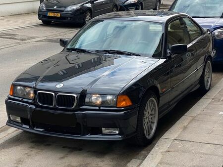 BMW Série 3 328i 2.8 193