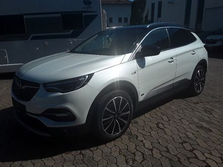 Opel Grandland 1.6