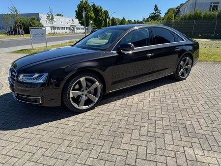 Audi A8 V6 3.0 TDI 258 quattro