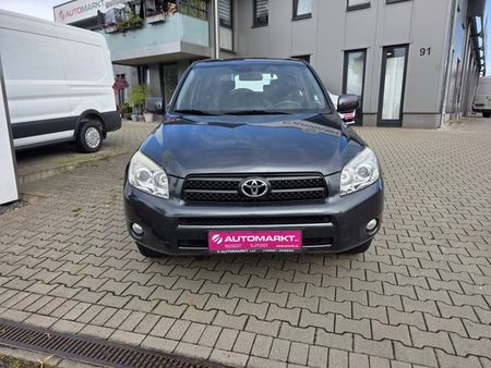 Toyota RAV4 2.0 152 Sol 4x4