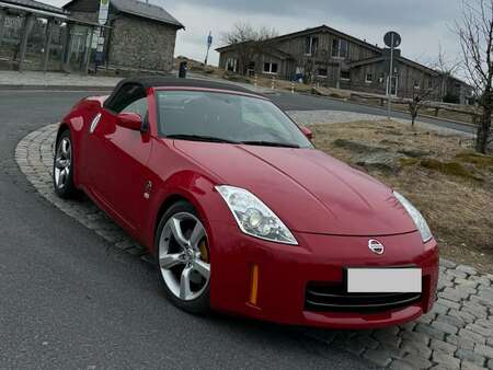 Nissan 350z Vermelho Fosco Red On Red Nissan 350Z Beautified