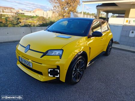 RENAULT R5 renault 5 e-tech 52 kwh iconic cinq autonomia conforto Used ...