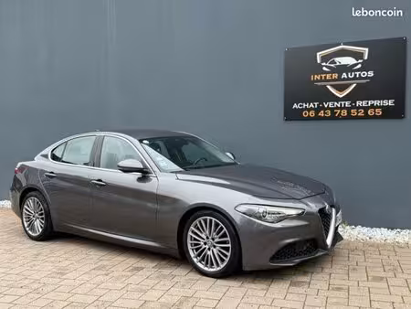 Alfa Romeo Giulia 2.2