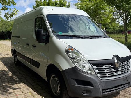 Renault Master 2.3 dCi 125