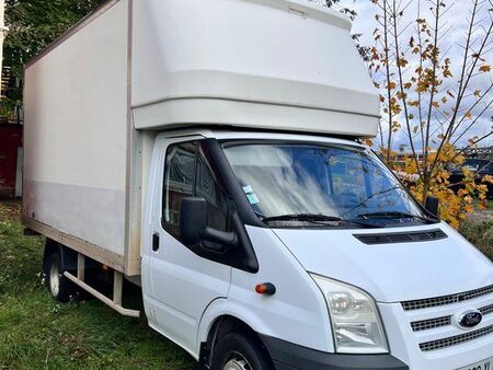 Ford Transit 2.2 TDCi 155