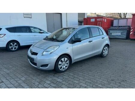 Toyota Yaris 1.3 101 Cool