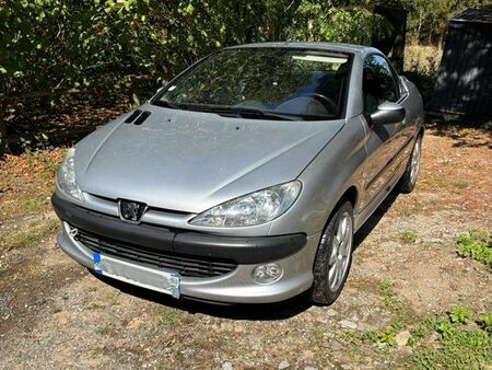 Peugeot 206 CC 2.0 138