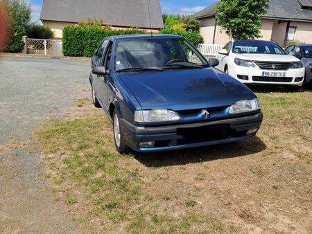 RENAULT R19 renault 19 16s phase 1 1990 Used   the parking