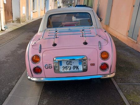 Nissan Figaro