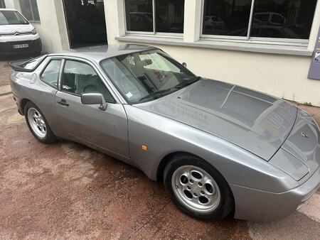 Porsche 944 Turbo 2.5