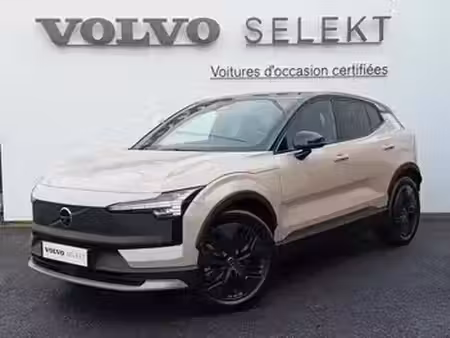 Volvo EX30 Twin Performance 428 4x4