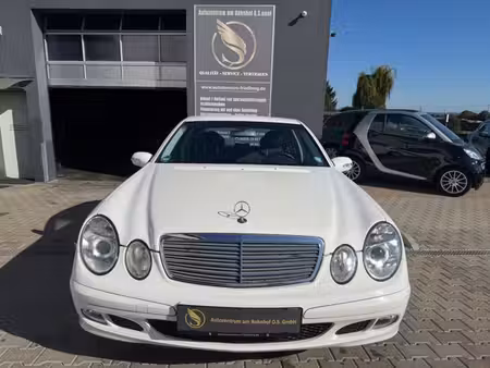 Mercedes-Benz Classe E E 200 Elegance