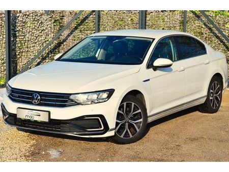 Volkswagen Passat GTE 1.4 TSI 218