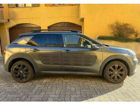 citroen c4 cactus italy used  Search for your used car on the parking