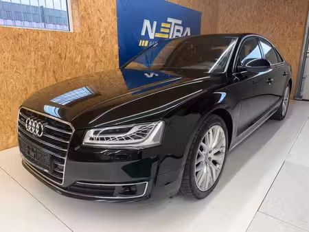 Audi A8 V6 3.0 TDI 262 quattro